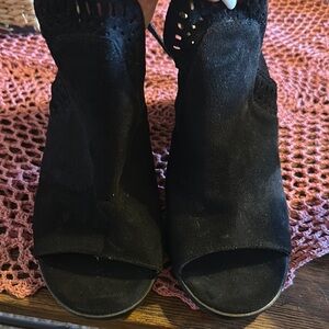 Carlos Santana heels with open toes (black)